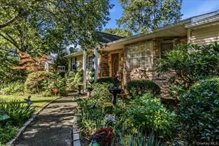 18 Linden Ave, Kings Park, NY 11754 - Photo 2