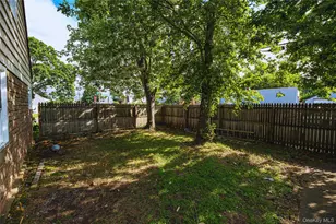 2528 Marshall Ave, Bellmore, NY 11710 - Photo 12
