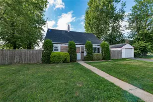 2528 Marshall Ave, Bellmore, NY 11710 - Photo 2
