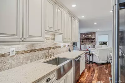 42 Summerfield Court, Deer Park, NY 11729 - Photo 10