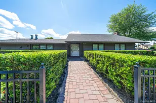 42 Summerfield Ct, Deer Park, NY 11729 - Photo 20