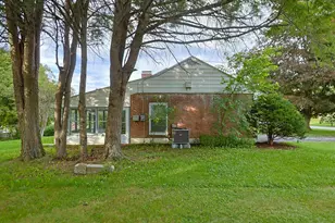 21 Pleasant View Rd, Poughkeepsie, NY 12603 - Photo 38