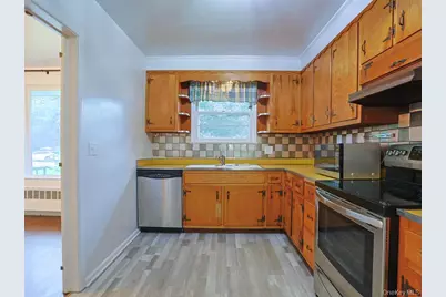 21 Pleasant View Road, Poughkeepsie, NY 12603 - Photo 6