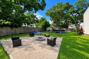 16 Belair Rd, Selden, NY 11784 - Photo 20