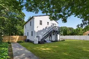 118 Floyd Rd, Shirley, NY 11967 - Photo 4