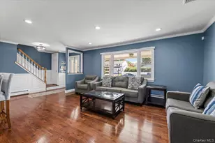 41 Longstreet Dr, Lake Grove, NY 11755 - Photo 6