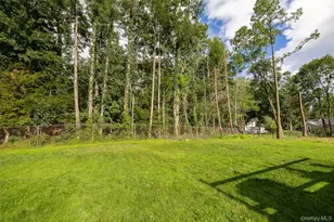 40 Peckham Rd, Poughkeepsie, NY 12603 - Photo 20