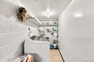 1405 E 233rd St, Bronx, NY 10466 - Photo 22