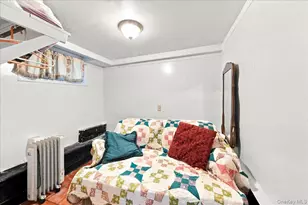 1405 E 233rd St, Bronx, NY 10466 - Photo 24