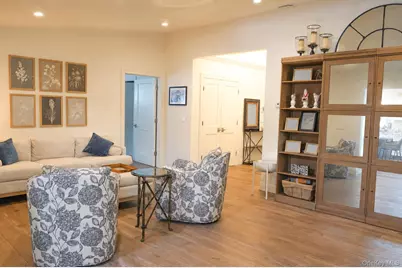 41 Snowball Drive, Cold Spring Harbor, NY 11724 - Photo 14