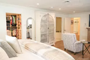 41 Snowball Dr, Cold Spring Harbor, NY 11724 - Photo 18
