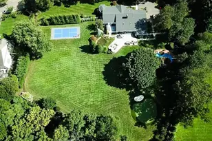 41 Snowball Dr, Cold Spring Harbor, NY 11724 - Photo 2