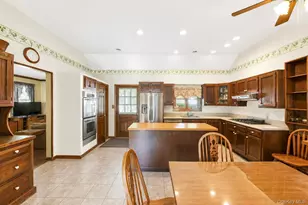 104 Bayville Ave, Bayville, NY 11709 - Photo 10