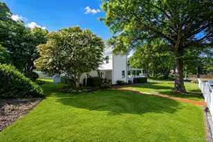 104 Bayville Ave, Bayville, NY 11709 - Photo 30
