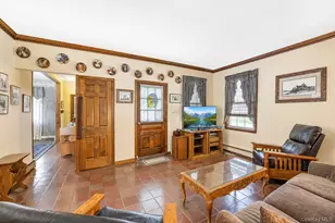 104 Bayville Ave, Bayville, NY 11709 - Photo 14
