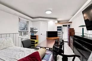 2546 Laconia Ave, Bronx, NY 10469 - Photo 24