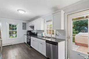 11 Bay St, Bayville, NY 11709 - Photo 6