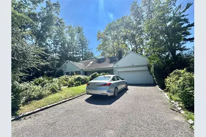 60 Gristmill Lane, Great Neck, NY 11023 - Photo 2