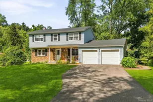 15 Cindy Ln, Highland Mills, NY 10930 - Photo 4
