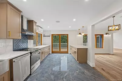 24 Babbling Brook Lane, Cold Spring, NY 10516 - Photo 8