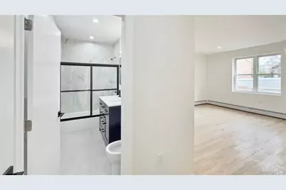 903 E 93rd Street, Brooklyn, NY 11236 - Photo 12