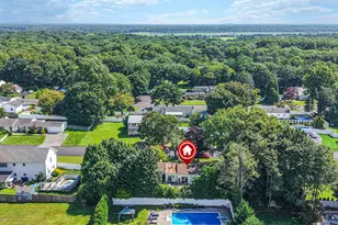 30 Ashland St, Mount Sinai, NY 11766 - Photo 4