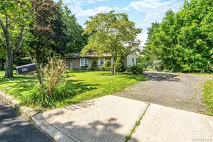 30 Ashland St, Mount Sinai, NY 11766 - Photo 2
