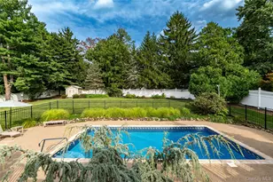 619 Russet Rd, Valley Cottage, NY 10989 - Photo 4