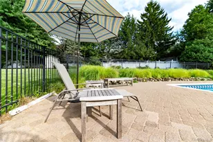 619 Russet Rd, Valley Cottage, NY 10989 - Photo 10