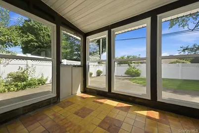 3695 Waverly Avenue, Seaford, NY 11783 - Photo 30