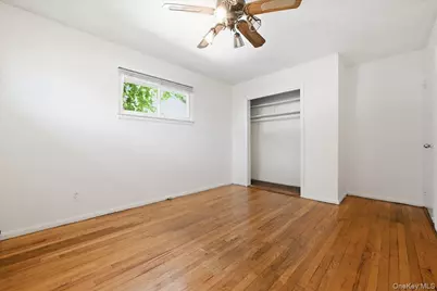 3695 Waverly Avenue, Seaford, NY 11783 - Photo 18