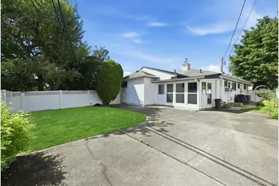 3695 Waverly Avenue, Seaford, NY 11783 - Photo 34
