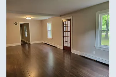 1078 Salt Point Turnpike, Pleasant Valley, NY 12569 - Photo 8