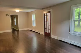 1078 Salt Point Turnpike, Pleasant Valley, NY 12569 - Photo 8
