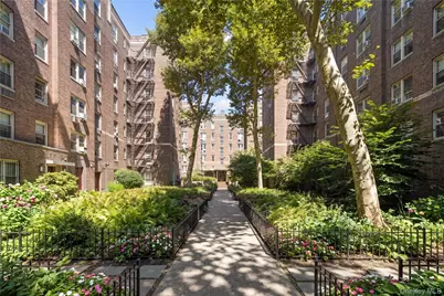 43-10 48th Avenue #5R, Woodside, NY 11377 - Photo 6