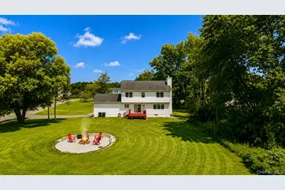 1 Sean Court, Rock Tavern, NY 12575 - Photo 2