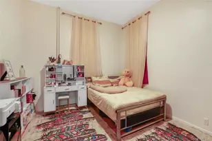 60-02 68th Rd, Ridgewood, NY 11385 - Photo 14