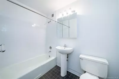 125 Lake Street #5-H South, White Plains, NY 10604 - Photo 20