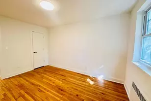 1754 Seminole Ave, Bronx, NY 10461 - Photo 16