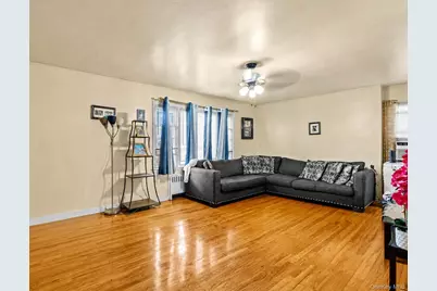 132 Burhans Avenue, Yonkers, NY 10701 - Photo 8