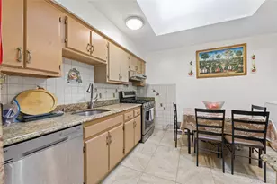 36 Singer Ave, Spring Valley, NY 10977 - Photo 12