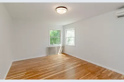 59 Wood Street #1st Floor, Lynbrook, NY 11563 - Photo 14