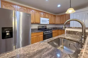 212 Viewpoint Terrace, Peekskill, NY 10566 - Photo 4