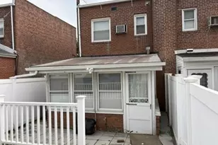 10-27 116th St, College Point, NY 11356 - Photo 6