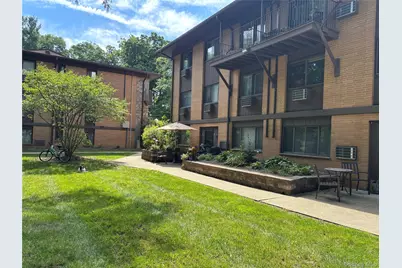 10 Oakwood Terrace #37, New Windsor, NY 12553 - Photo 2