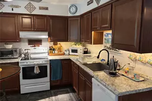 10 Oakwood Terrace, New Windsor, NY 12553 - Photo 8