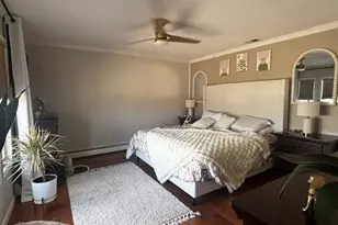 70 Gateway Dr, Copiague, NY 11726 - Photo 18