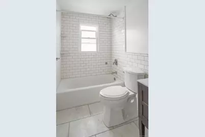 59 Wood Street #2nd Floor, Lynbrook, NY 11563 - Photo 8
