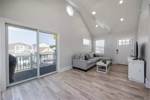 24 Pennsylvania Ave, Long Beach, NY 11561 - Photo 2