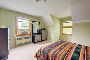 26-20 210th Pl, Bayside, NY 11360 - Photo 30